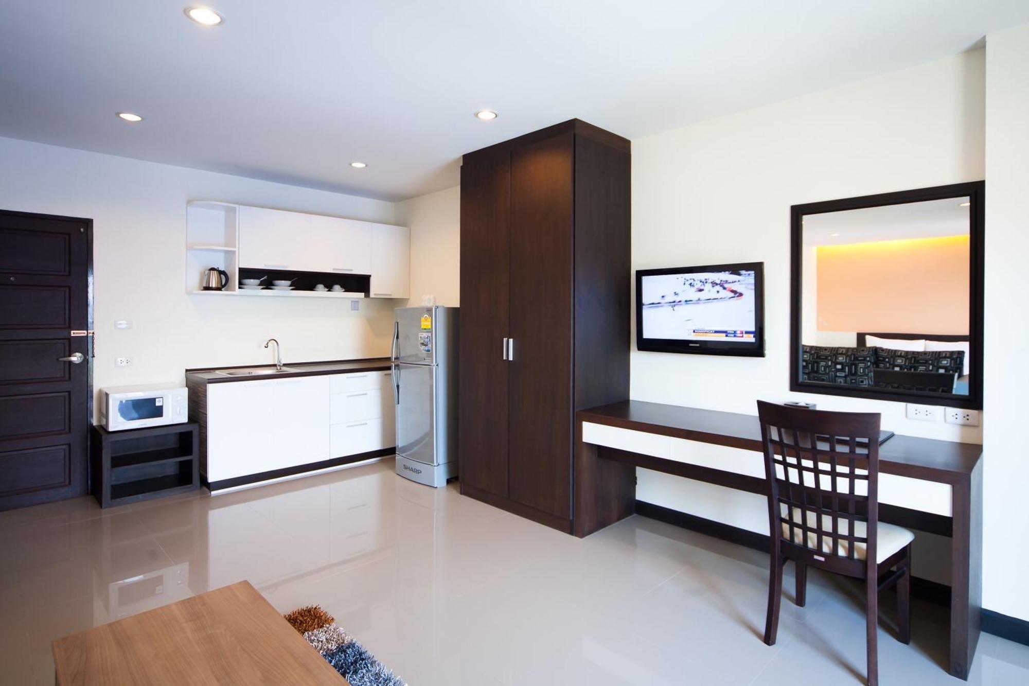 Phavina Hotel Rayong SHA Extra Plus Esterno foto