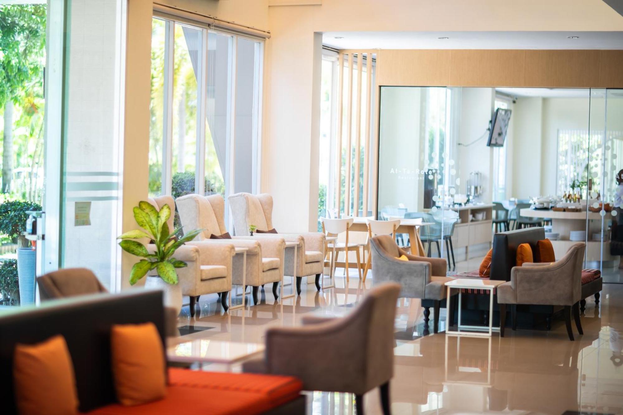 Phavina Hotel Rayong SHA Extra Plus Esterno foto